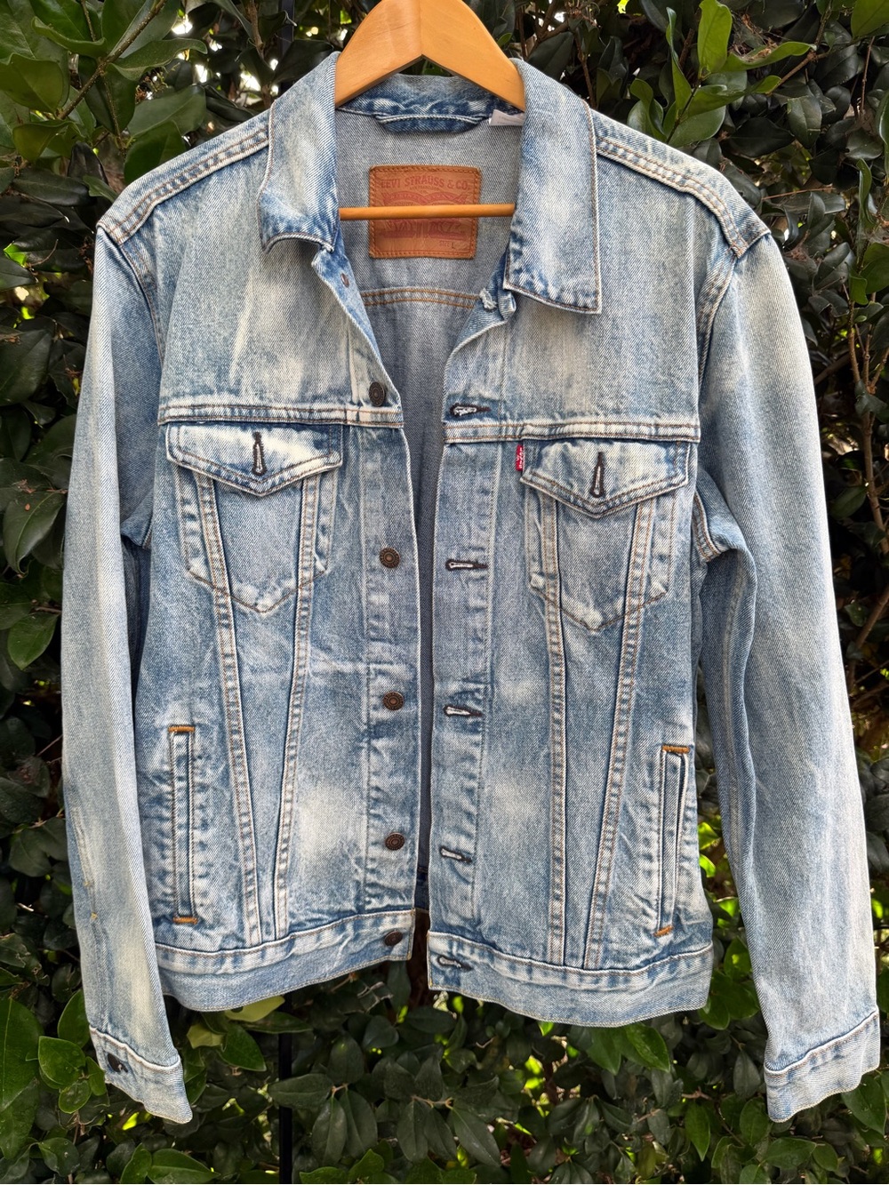 Levi's Light Blue Denim Jacket with Tan Leather Label